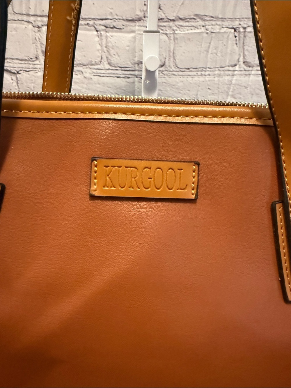 Kurgo Cognac Leather Tote with Honey Trim with wristlet pouch - Picture 2 of 13